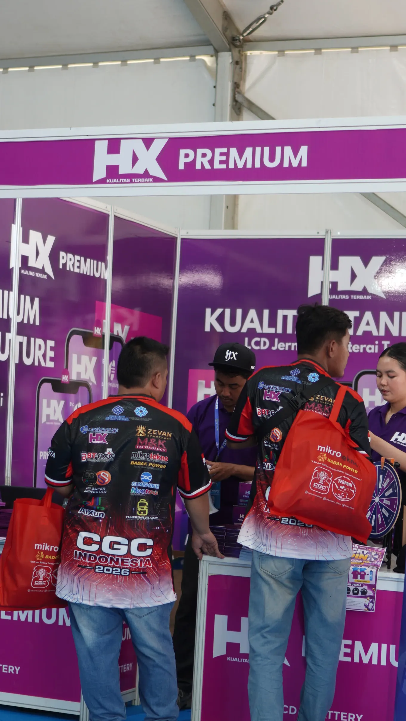 Booth HX Premium