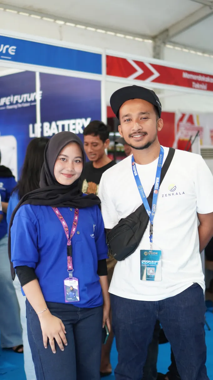 Tim Life Future bersama pengunjung CGC