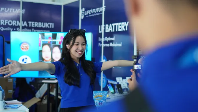 Tim Life Future di booth LF Battery